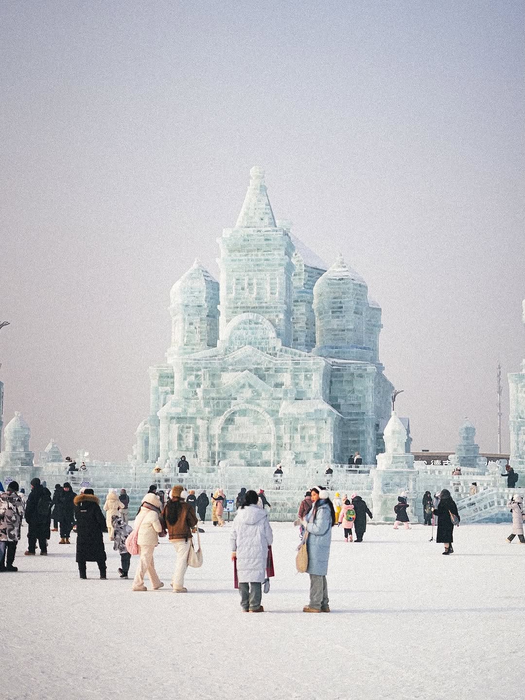 Hot girl Việt cảnh báo khách du lịch Cáp Nhĩ Tân, ra đường bị bỏng đỏ bừng mặt- Ảnh 3. Hot girl Việt cảnh báo khách du lịch Cáp Nhĩ Tân, ra đường bị bỏng đỏ bừng mặt- Ảnh 3.