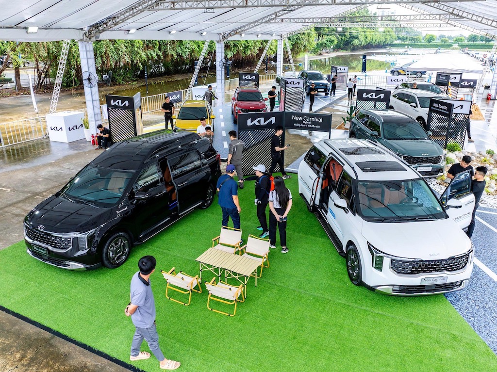 Doanh số thị trường ô tô Việt Nam tháng 11: Honda 'hụt hơi' trong khi phân khúc xe gầm cao SUV vẫn là điểm sáng - Ảnh 2.