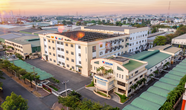 Từng đi vay 200 triệu không lãi, người đàn ông bán vé số xây dựng được cơ nghiệp nghìn tỷ ở Sài Gòn là ai?- Ảnh 4.