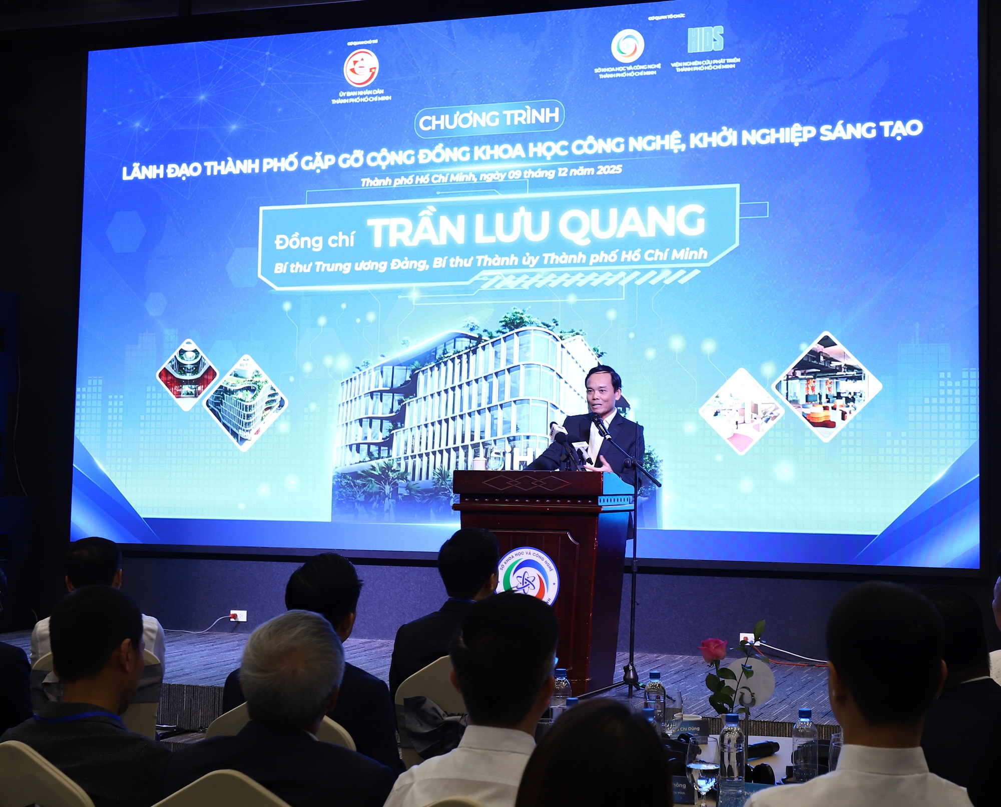 Đề xuất hai đột phá để TP Hồ Chí Minh bứt tốc kinh tế số - Ảnh 1.