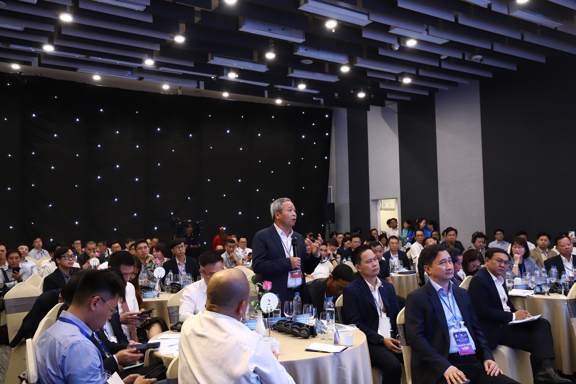 Đề xuất hai đột phá để TP Hồ Chí Minh bứt tốc kinh tế số - Ảnh 2.