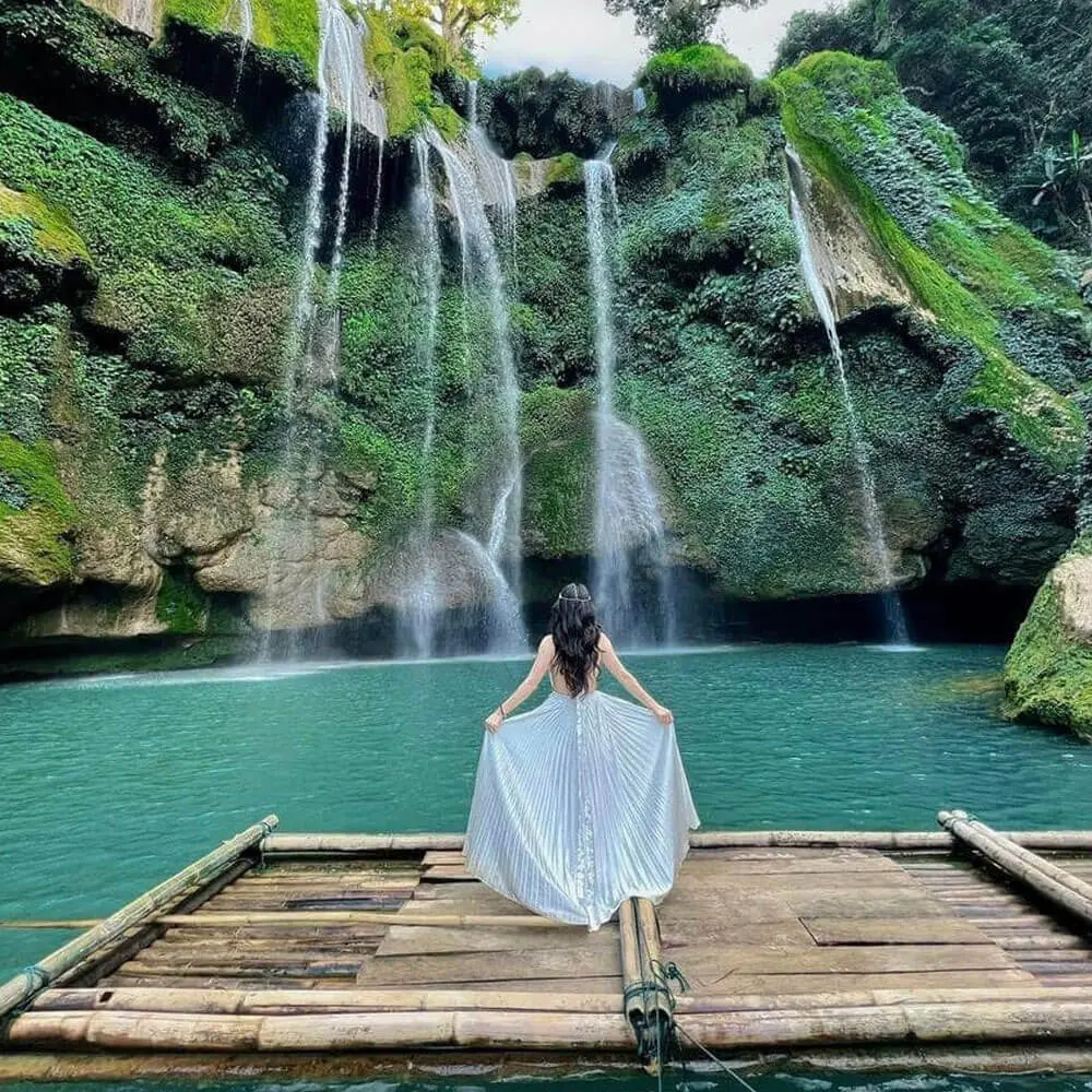 Việt Nam có 1 nơi được Giải thưởng Du lịch Thế giới gọi tên tới 3 lần: Đang mùa hoa mận phủ trắng đồi, “viên ngọc quý” giữa lòng Tây Bắc - Ảnh 5. Việt Nam có 1 nơi được Giải thưởng Du lịch Thế giới gọi tên tới 3 lần: Đang mùa hoa mận phủ trắng đồi, “viên ngọc quý” giữa lòng Tây Bắc - Ảnh 5.