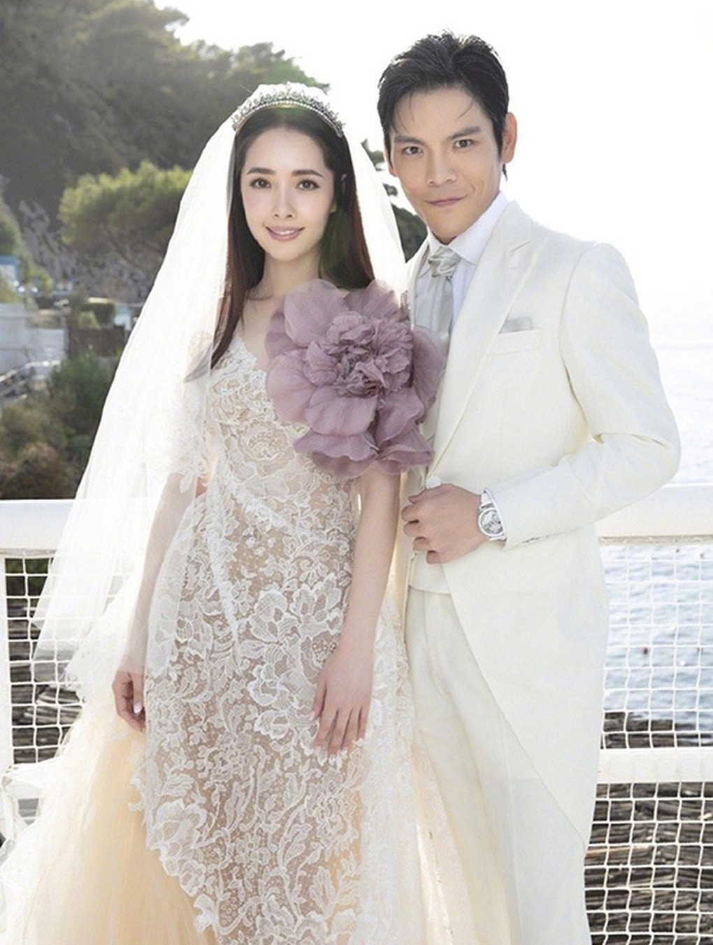 Dâu hào môn khổ nhất showbiz: Xác nhận ly thân chồng thiếu gia thích giả gái, lại còn ngoại tình- Ảnh 2. Dâu hào môn khổ nhất showbiz: Xác nhận ly thân chồng thiếu gia thích giả gái, lại còn ngoại tình- Ảnh 2.