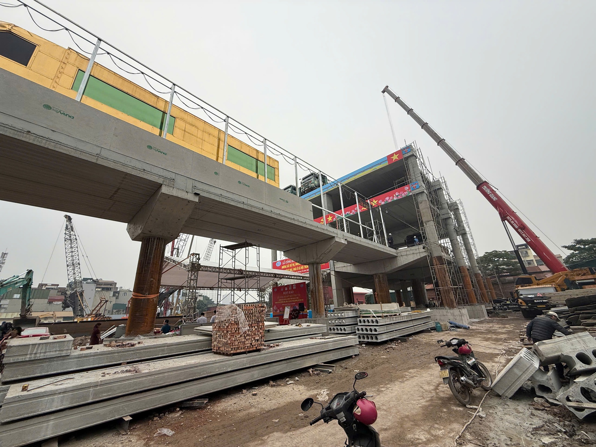 Đại gia Đường “bia” trình làng siêu kết cấu cao tốc - metro 4 tầng thi công trong 10 ngày: Tính đề xuất thí điểm tuyến 32 km nối đến Láng Hòa Lạc, không cần vốn Nhà nước - Ảnh 1.