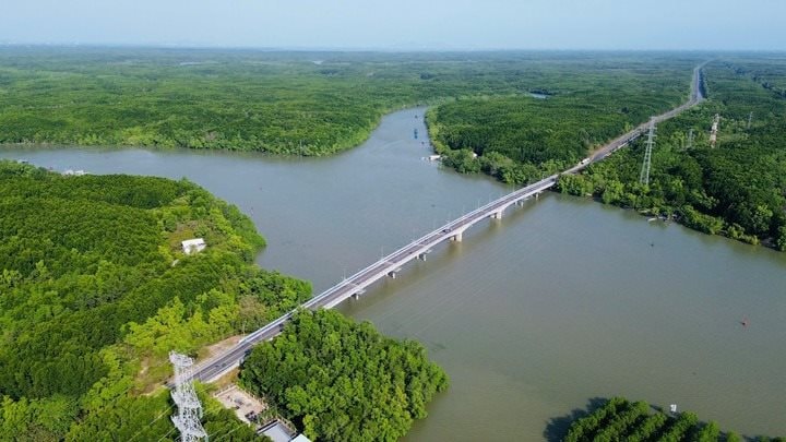 Metro Cần Giờ 100.000 tỷ khởi công ngày 19/12: Tỷ phú Phạm Nhật Vượng và kỷ lục duyệt dự án nhanh nhất lịch sử- Ảnh 1.