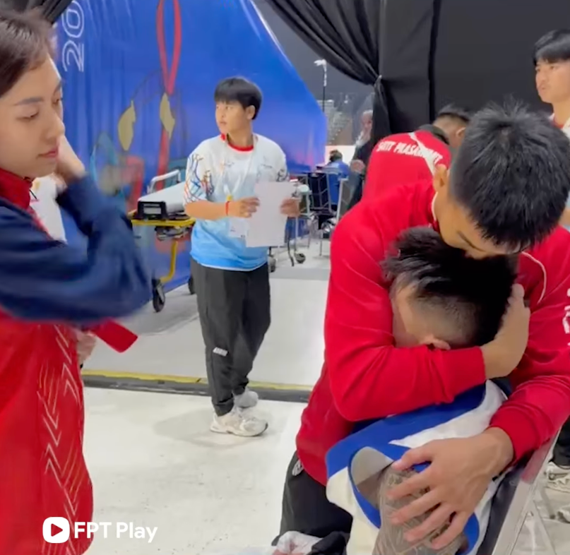 Thanh niên chạy xe ôm thành võ sĩ MMA đi thi SEA Games: 100 triệu người Việt xúc động vì 1 chi tiết- Ảnh 3.