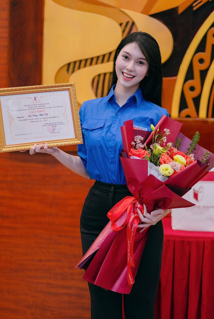 Nữ diễn viên đóng vai 'gái đểu' đang gây tranh cãi trên phim giờ vàng VTV- Ảnh 8.