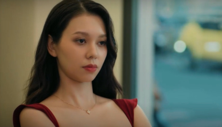 Nữ diễn viên đóng vai 'gái đểu' đang gây tranh cãi trên phim giờ vàng VTV- Ảnh 2.