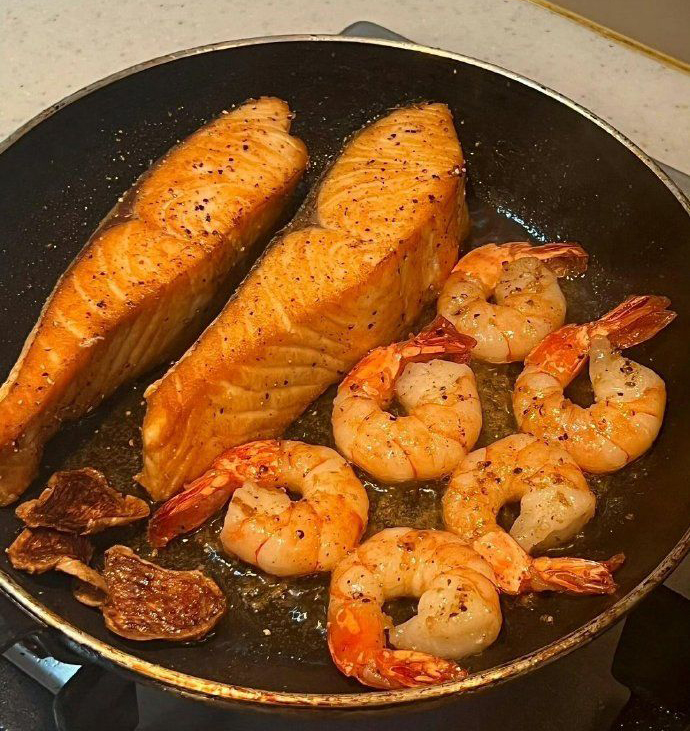 Top 10 thực phẩm làm chậm lão hóa da được các bác sĩ Nhật khen ngợi: Toàn món “khoái khẩu” của người Việt - Ảnh 4.