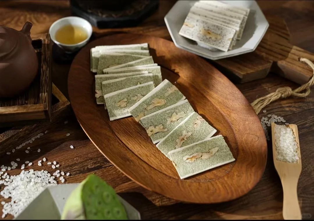 Kỳ lạ món bánh phải "ủ bột" suốt 6 tháng mới được làm, mỏng như giấy, trắng như tuyết khiến vua Càn Long mê mẩn quên cả làm thơ- Ảnh 6.