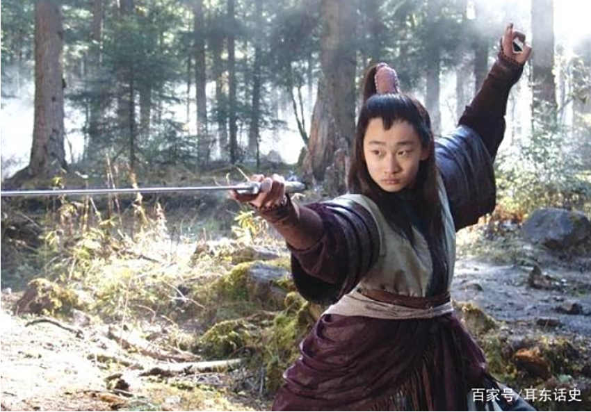 Cao thủ của Kim Dung: Người có đồ đệ gây chấn động võ lâm nhưng bị tác giả "xóa sổ" khỏi giang hồ - Ảnh 3. Cao thủ của Kim Dung: Người có đồ đệ gây chấn động võ lâm nhưng bị tác giả "xóa sổ" khỏi giang hồ - Ảnh 3.