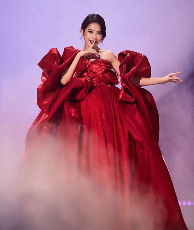 Chi Pu không chỉ là "mỹ nhân đẹp nhất Việt Nam" - Ảnh 3. Chi Pu không chỉ là "mỹ nhân đẹp nhất Việt Nam" - Ảnh 3.