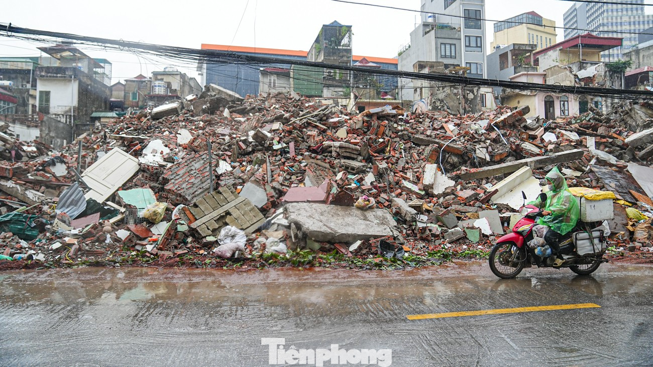 Dự án đường Vành đai 1 đoạn Hoàng Cầu - Voi Phục 'thần tốc' giải phóng mặt bằng- Ảnh 12.