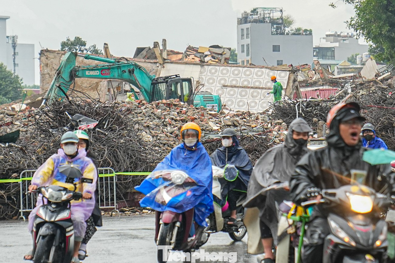 Dự án đường Vành đai 1 đoạn Hoàng Cầu - Voi Phục 'thần tốc' giải phóng mặt bằng- Ảnh 13.