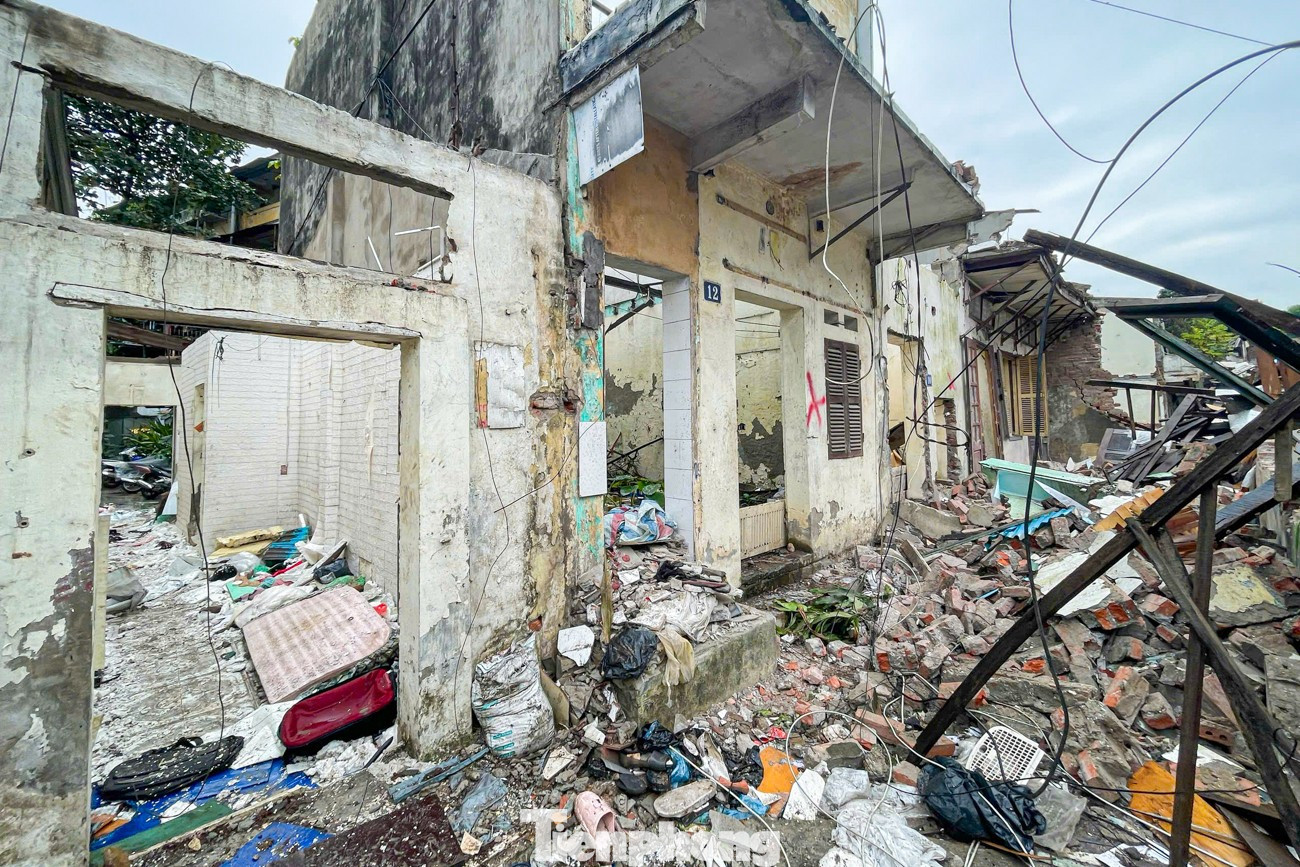 Dự án đường Vành đai 1 đoạn Hoàng Cầu - Voi Phục 'thần tốc' giải phóng mặt bằng- Ảnh 30.