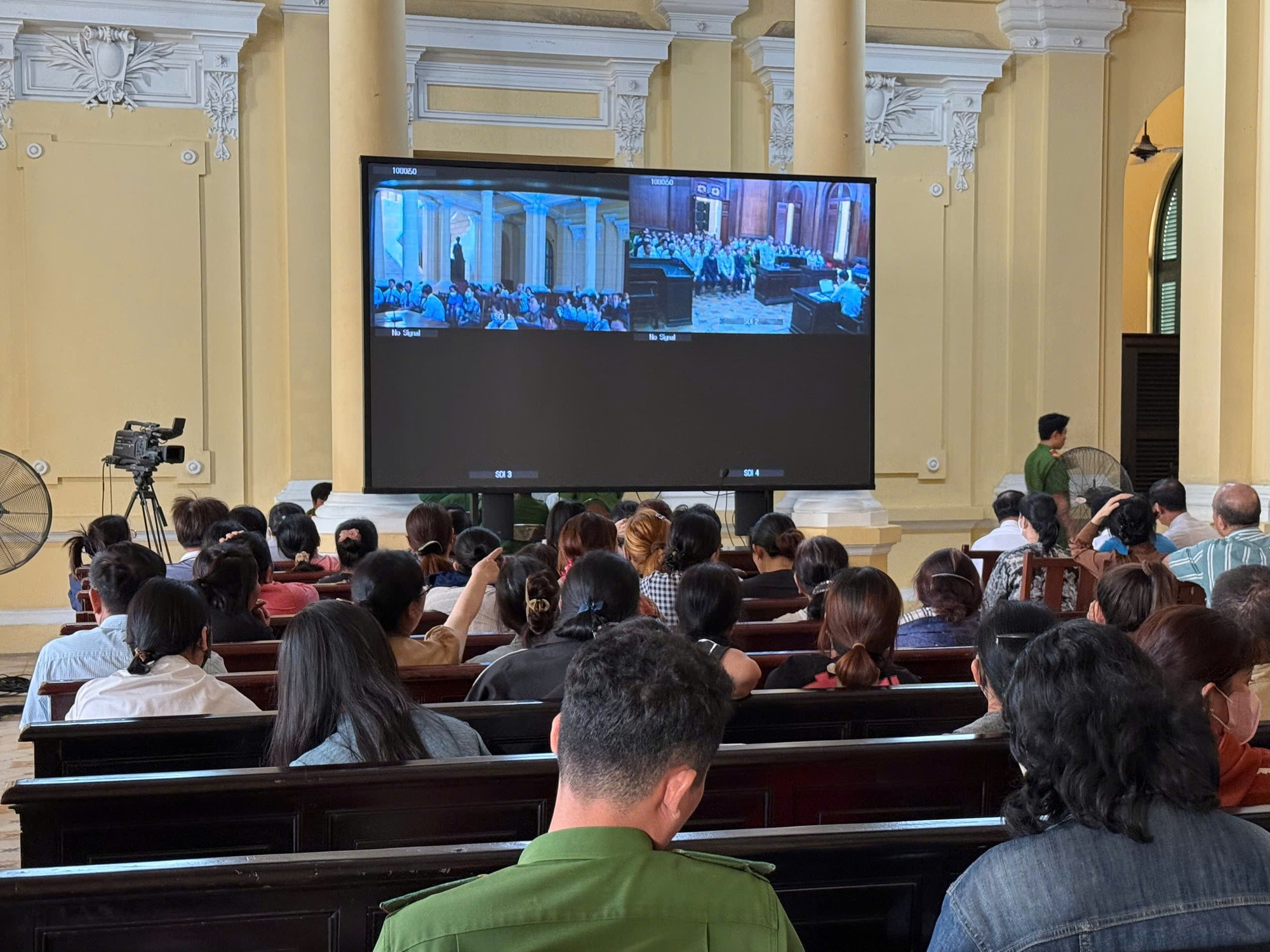 Ông chủ Saigon Transco buôn lậu 1,7 triệu lít xăng dầu - Ảnh 2.