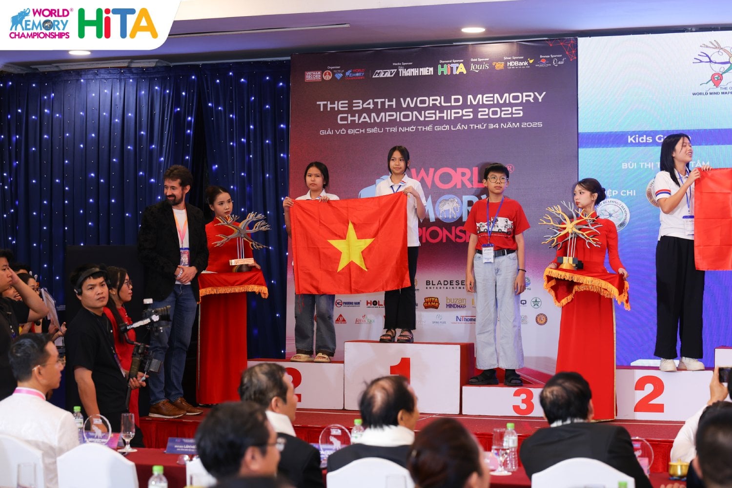 Việt Nam giàng 1 HCV, 11 HCB, 11 HCĐ ở Siêu trí nhớ thế giới 2025 - Ảnh 3.