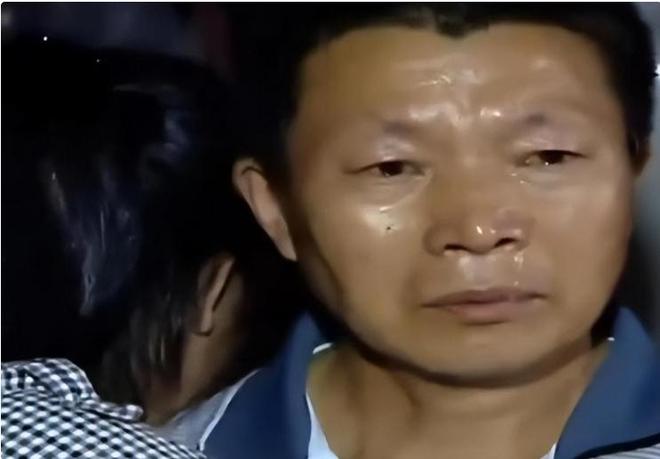 Nữ sinh thi đỗ ĐH danh tiếng rồi lén nhận cha ruột là đại gia, biết sự thật, cha nuôi bật khóc: "Trả lại tôi phí nuôi dưỡng!"- Ảnh 5.