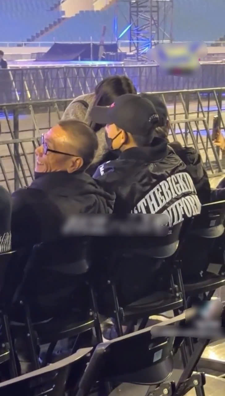 Mai Tài Phến làm 1 hành động chứng minh tình cảm với Mỹ Tâm trước 40 nghìn người- Ảnh 6. Mai Tài Phến làm 1 hành động chứng minh tình cảm với Mỹ Tâm trước 40 nghìn người- Ảnh 6.