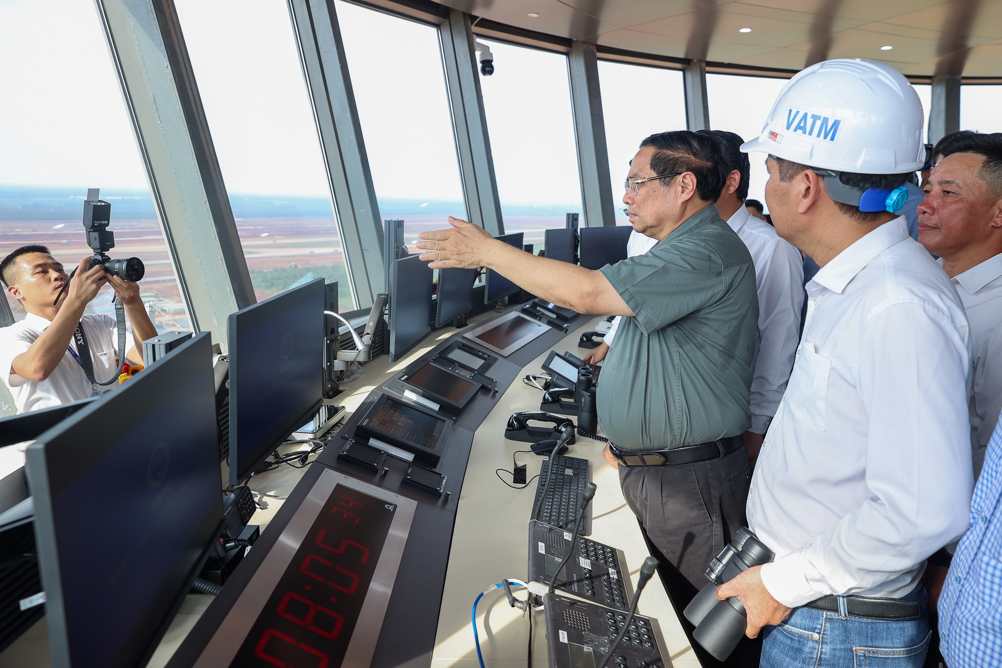 Ngay trong tuần này, Việt Nam sẽ chứng kiến kỷ lục trên 3,4 triệu tỷ đồng- Ảnh 2.