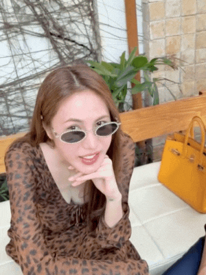 Clip bị bắt gặp lộ rõ thái độ Thuỷ Tiên - Công Vinh giữa tin đồn hôn nhân- Ảnh 3. Clip bị bắt gặp lộ rõ thái độ Thuỷ Tiên - Công Vinh giữa tin đồn hôn nhân- Ảnh 3.