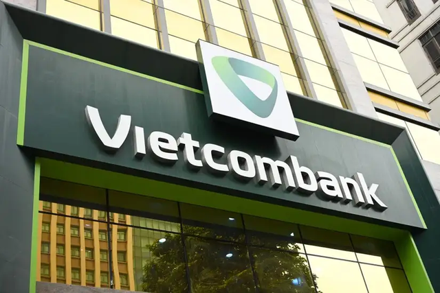 NHNN lấy ý kiến việc khen thưởng 3 cá nhân ở Vietcombank- Ảnh 1.