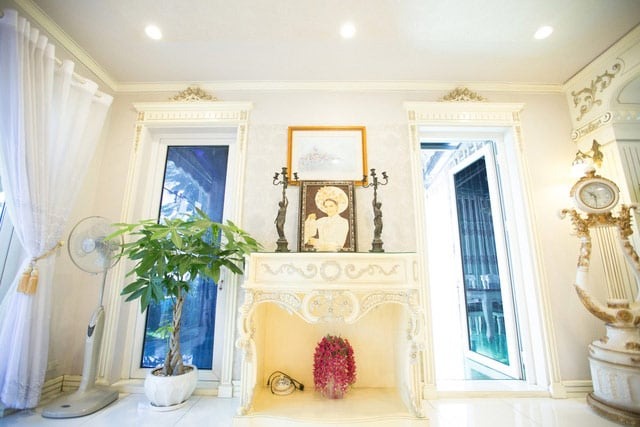 Nữ nghệ sĩ Việt là "đại gia đất mỏ", 45 tuổi lấy chồng, BĐS trải dài từ Nam ra Bắc- Ảnh 9. Nữ nghệ sĩ Việt là "đại gia đất mỏ", 45 tuổi lấy chồng, BĐS trải dài từ Nam ra Bắc- Ảnh 9.