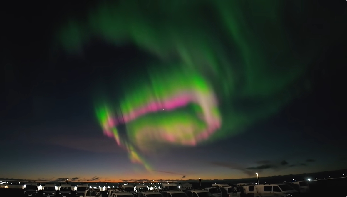 Khoai Lang Thang đã đến mức độ này rồi hả?- Ảnh 3. Khoai Lang Thang đã đến mức độ này rồi hả?- Ảnh 3.