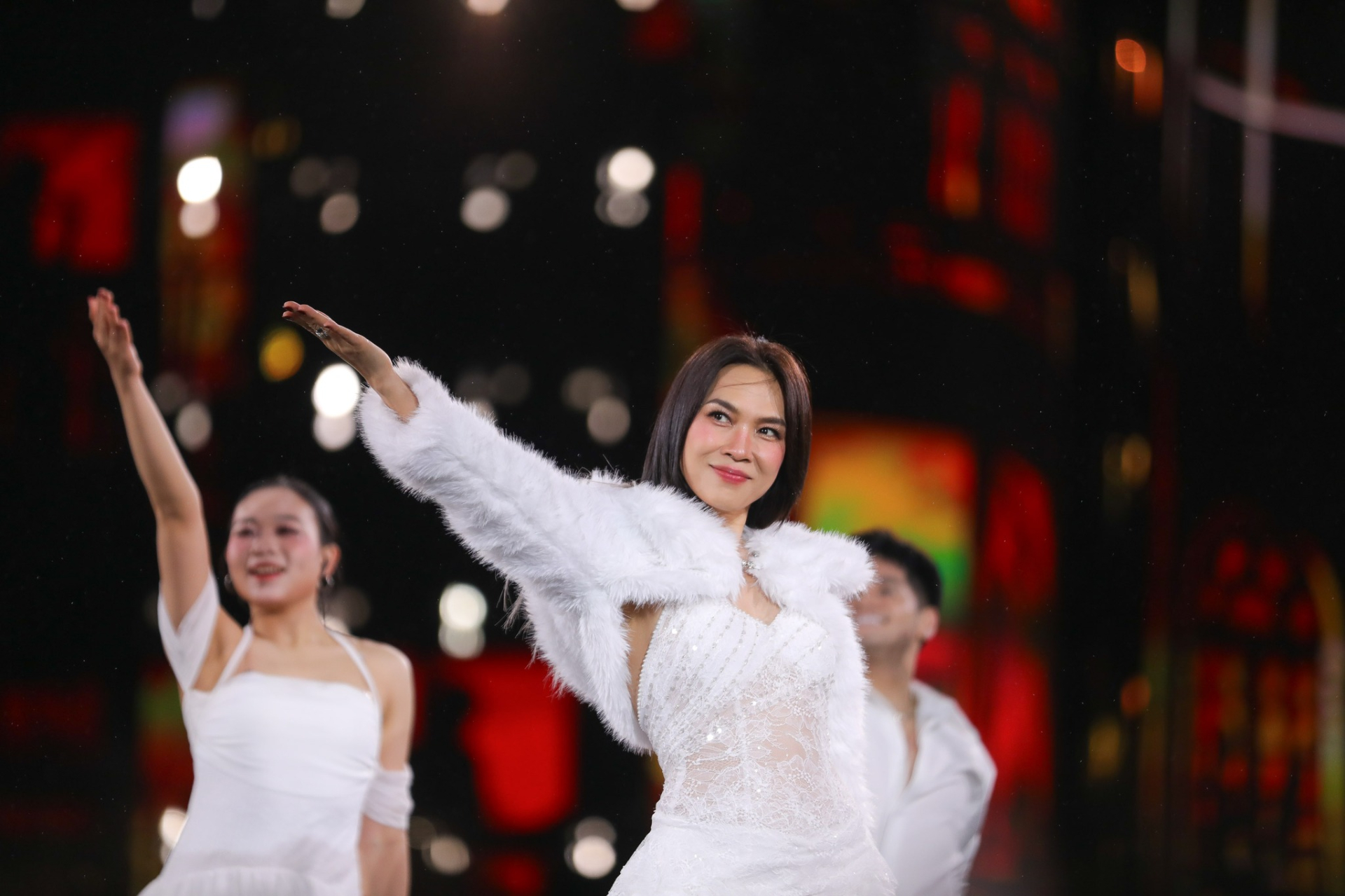 "Mỹ Tâm là ca sĩ hết thời, hết thời này qua thời khác"- Ảnh 3.