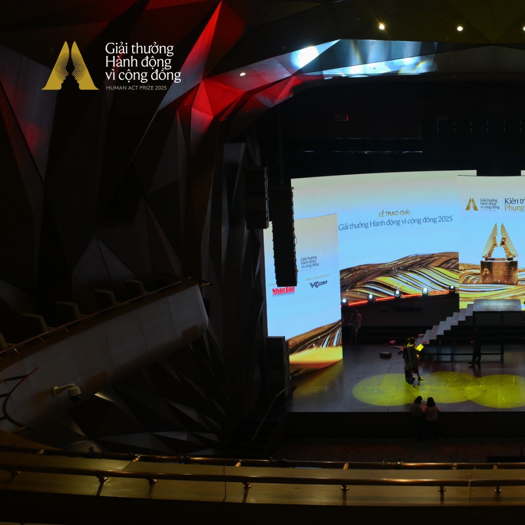 Gala trao giải Human Act Prize 2025: Vinh danh những dự án xuất sắc, nỗ lực vì mục tiêu kiên trì phụng sự- Ảnh 5. Gala trao giải Human Act Prize 2025: Vinh danh những dự án xuất sắc, nỗ lực vì mục tiêu kiên trì phụng sự- Ảnh 5.