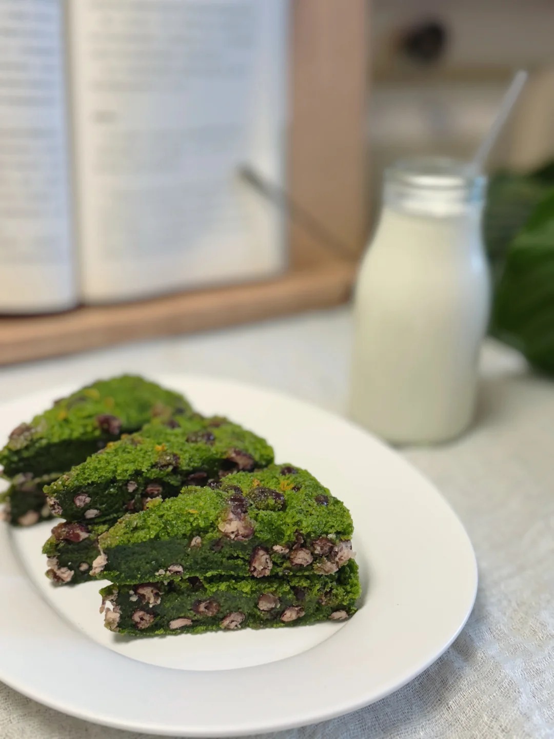 Tưởng là matcha nhưng không phải: Món bánh "xanh mướt" dẻo quẹo đang khiến hội chị em mê đồ Trung lùng sục - Ảnh 15. Tưởng là matcha nhưng không phải: Món bánh "xanh mướt" dẻo quẹo đang khiến hội chị em mê đồ Trung lùng sục - Ảnh 15.