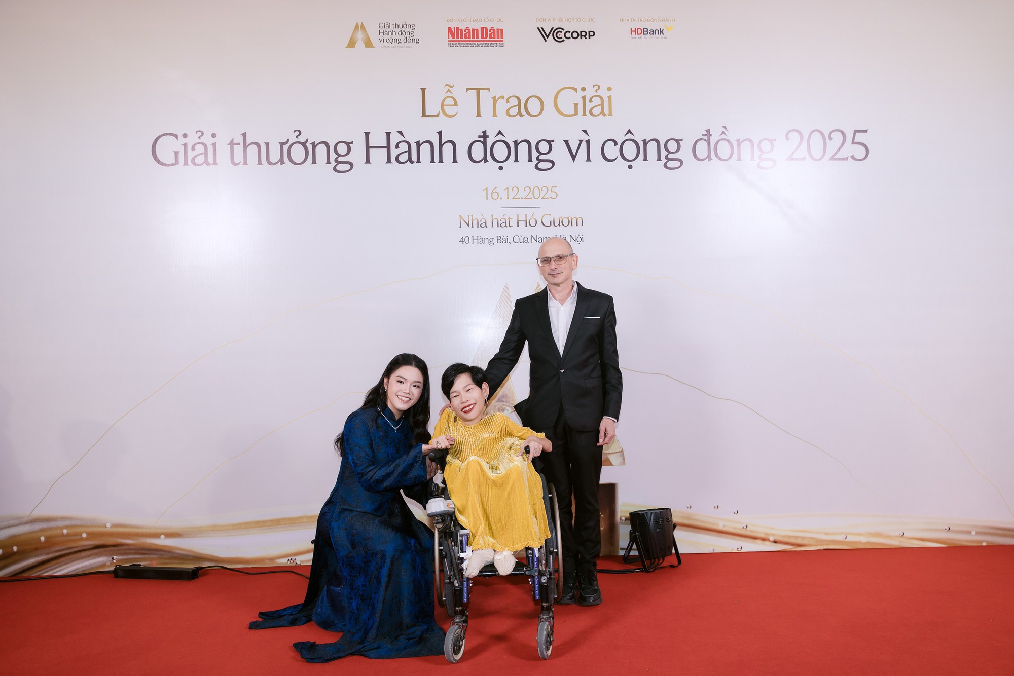 Phó Chủ tịch nước Võ Thị Ánh Xuân dự Gala trao giải Giải thưởng Hành động vì cộng đồng - Human Act Prize 2025 - Ảnh 4.