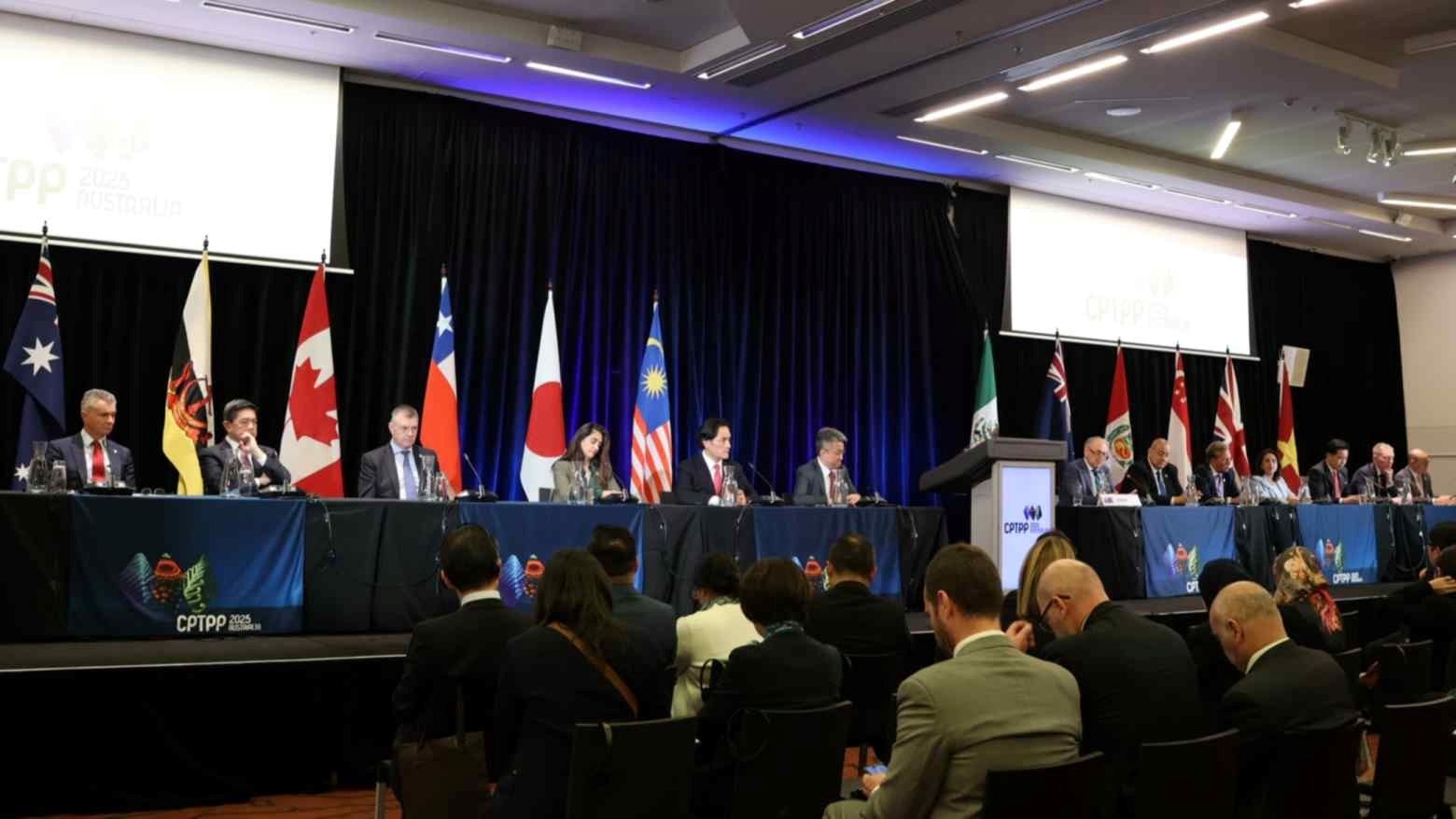 Phản ứng với thuế quan của Mỹ, Campuchia ‘noi gương’ Trung Quốc làm 1 việc- Ảnh 1.