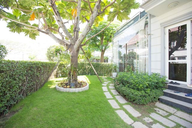 Nữ nghệ sĩ Việt là "đại gia đất mỏ", 45 tuổi lấy chồng, BĐS trải dài từ Nam ra Bắc- Ảnh 5. Nữ nghệ sĩ Việt là "đại gia đất mỏ", 45 tuổi lấy chồng, BĐS trải dài từ Nam ra Bắc- Ảnh 5.