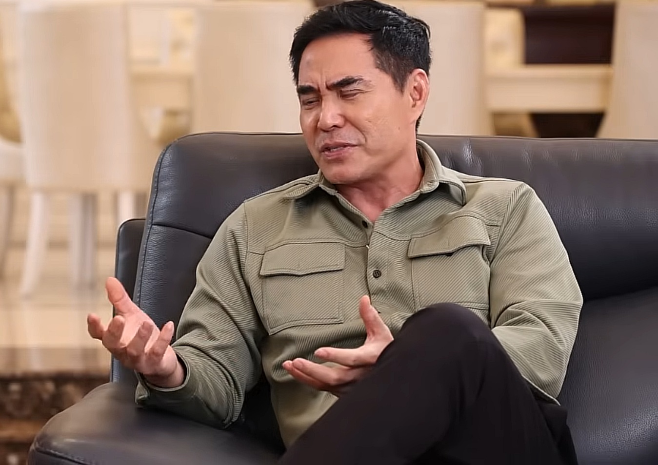 Nữ NSND là lãnh đạo tại TP.HCM: Đã có bằng thạc sĩ, muốn học tiến sĩ, không cần trợ lý hay tài xế- Ảnh 1.