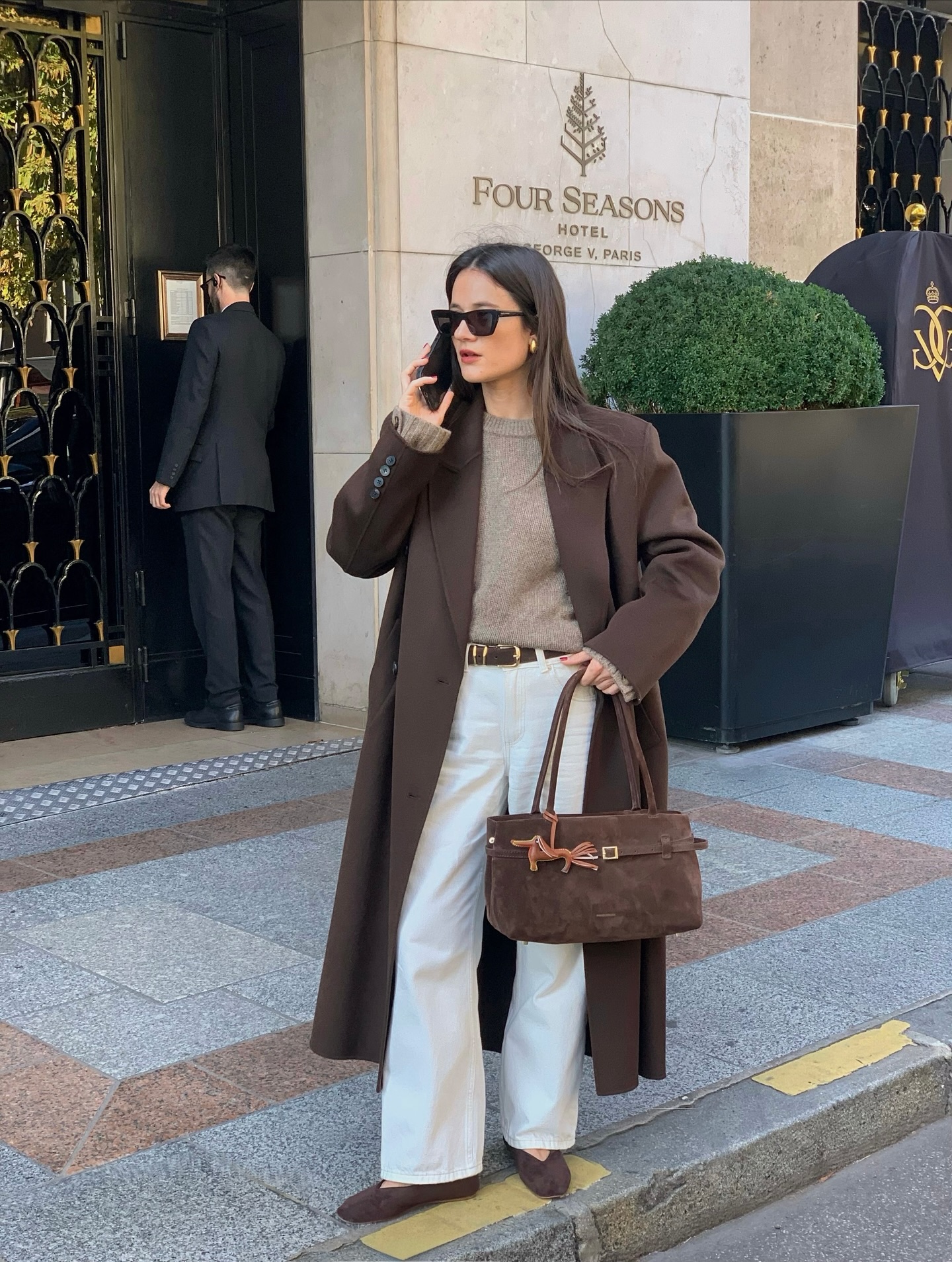 5 cách mặc áo len không cầu kỳ mà đẹp long lanh của phụ nữ Pháp- Ảnh 11.