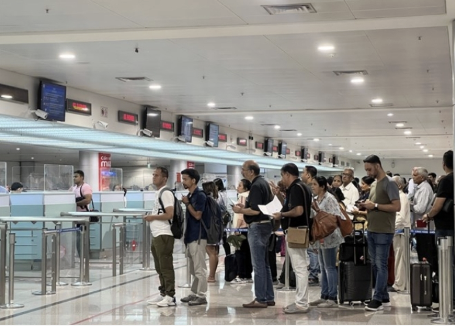 Thông tin mới về nhập cảnh, quá cảnh Trung Quốc - Ảnh 1.