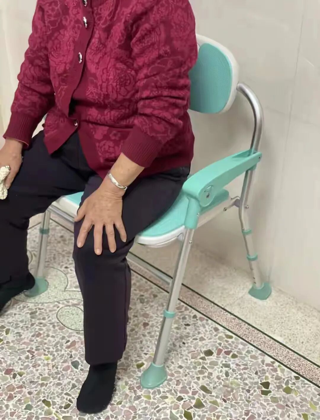 Sau khi nghỉ hưu, hãy mua sớm 7 món “nhỏ mà đáng tiền” này: Sống tự chủ hơn, con cái cũng yên lòng- Ảnh 11.