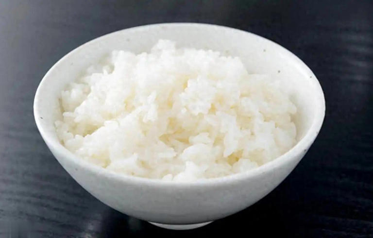 Ngày càng nhiều người tử vong vì bệnh tiểu đường, bác sĩ cảnh báo: Trời lạnh, thà ăn cơm trắng còn hơn làm nhiều 4 việc này- Ảnh 1.