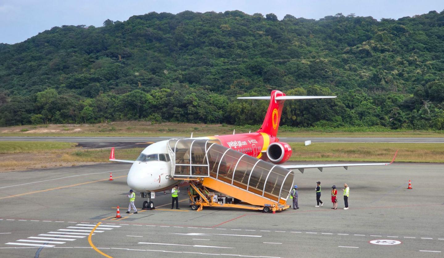 Vietjet tăng gấp đôi chuyến bay đến Côn Đảo từ 17/12/2025 - Ảnh 1.