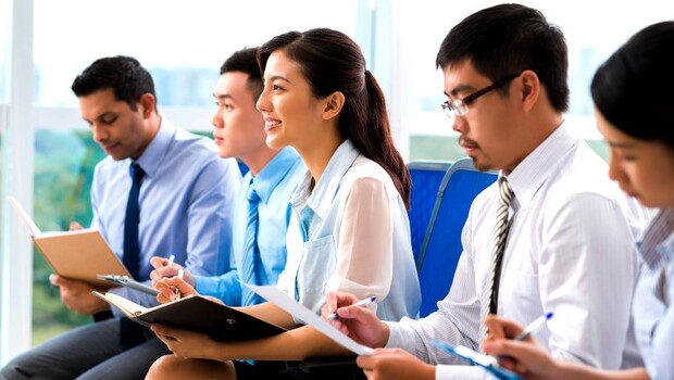 3 con giáp có số nhận tiền thưởng Tết 2025 cực cao, thoát nghèo trong gang tấc- Ảnh 2.