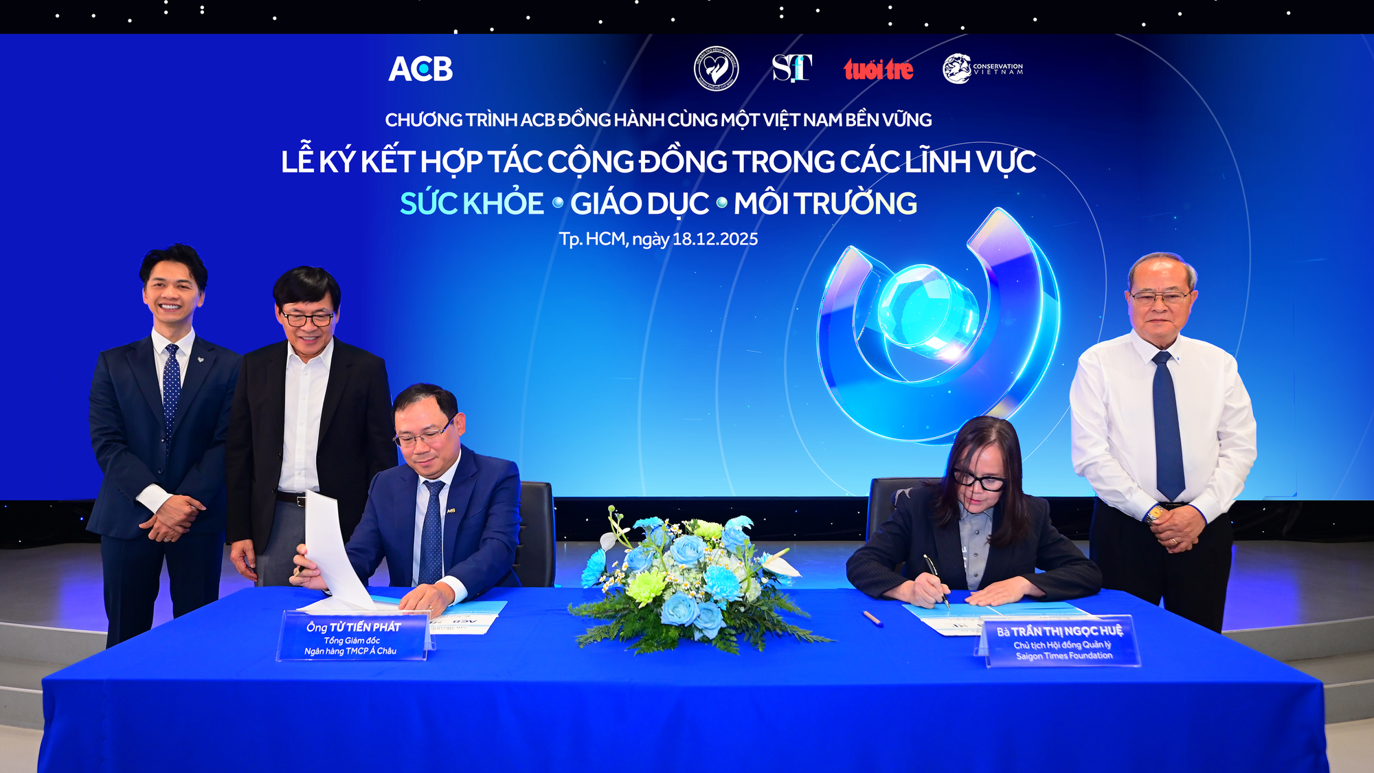 ACB công bố mô hình phát triển bền vững theo hướng tạo giá trị chung cho cộng đồng Việt Nam - Ảnh 3.