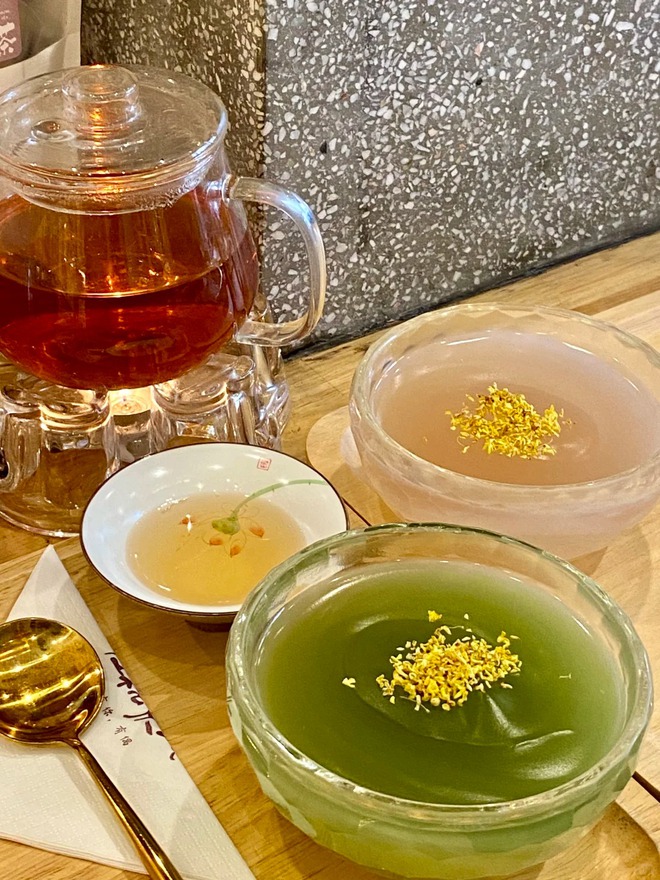 Đến Hàng Châu đừng chỉ ngắm Tây Hồ, hãy nếm thử thức quà thanh tao tựa như "chè bột sắn" phiên bản thượng lưu - Ảnh 2. Đến Hàng Châu đừng chỉ ngắm Tây Hồ, hãy nếm thử thức quà thanh tao tựa như "chè bột sắn" phiên bản thượng lưu - Ảnh 2.