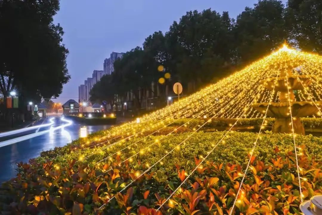 Sau 19 giờ, mọi khu chung cư đều lộ "mặt thật": Ánh đèn nói rõ chất lượng sống hơn nghìn lời quảng cáo - Ảnh 4. Sau 19 giờ, mọi khu chung cư đều lộ "mặt thật": Ánh đèn nói rõ chất lượng sống hơn nghìn lời quảng cáo - Ảnh 4.