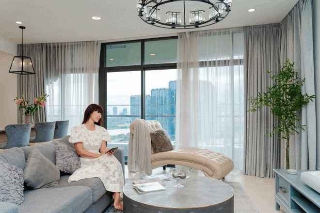 Sao nữ Vbiz lấy chồng Tây kém tuổi, hôn nhân viên mãn như cổ tích, sống đời nữ hoàng trong căn hộ 14 tỷ- Ảnh 7. Sao nữ Vbiz lấy chồng Tây kém tuổi, hôn nhân viên mãn như cổ tích, sống đời nữ hoàng trong căn hộ 14 tỷ- Ảnh 7.