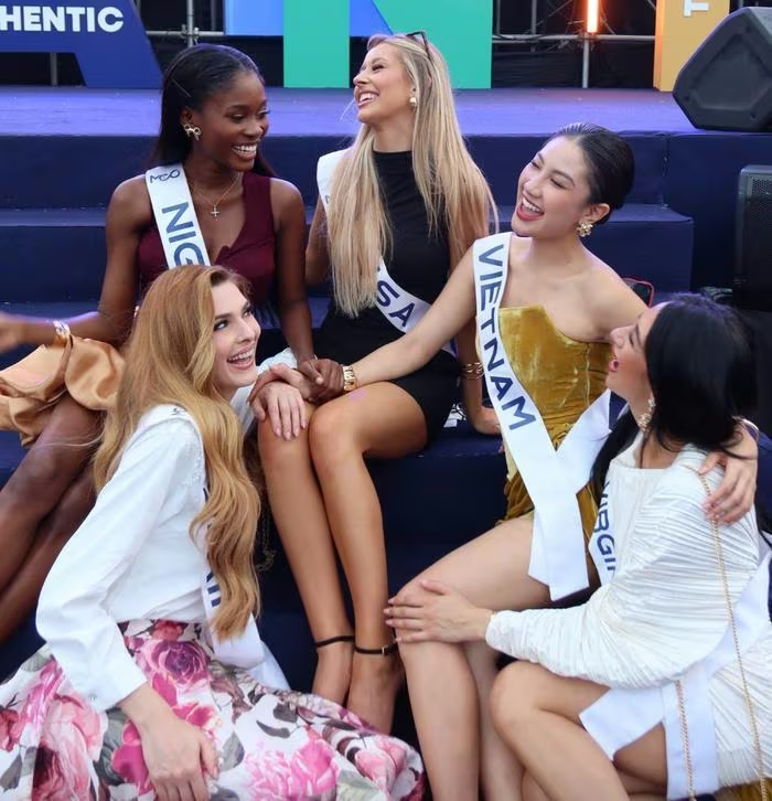 Sự cố “thót tim” của nàng Hậu SN99 từng làm kiểm toán
- Ảnh 3. Sự cố “thót tim” của nàng Hậu SN99 từng làm kiểm toán
- Ảnh 3.