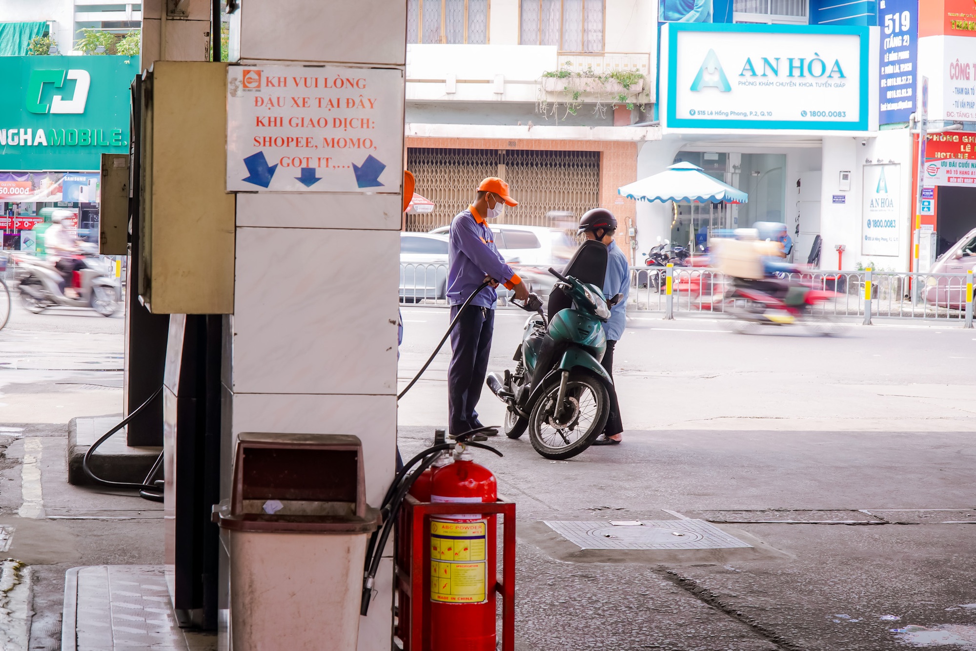 - Ảnh 4. - Ảnh 4.