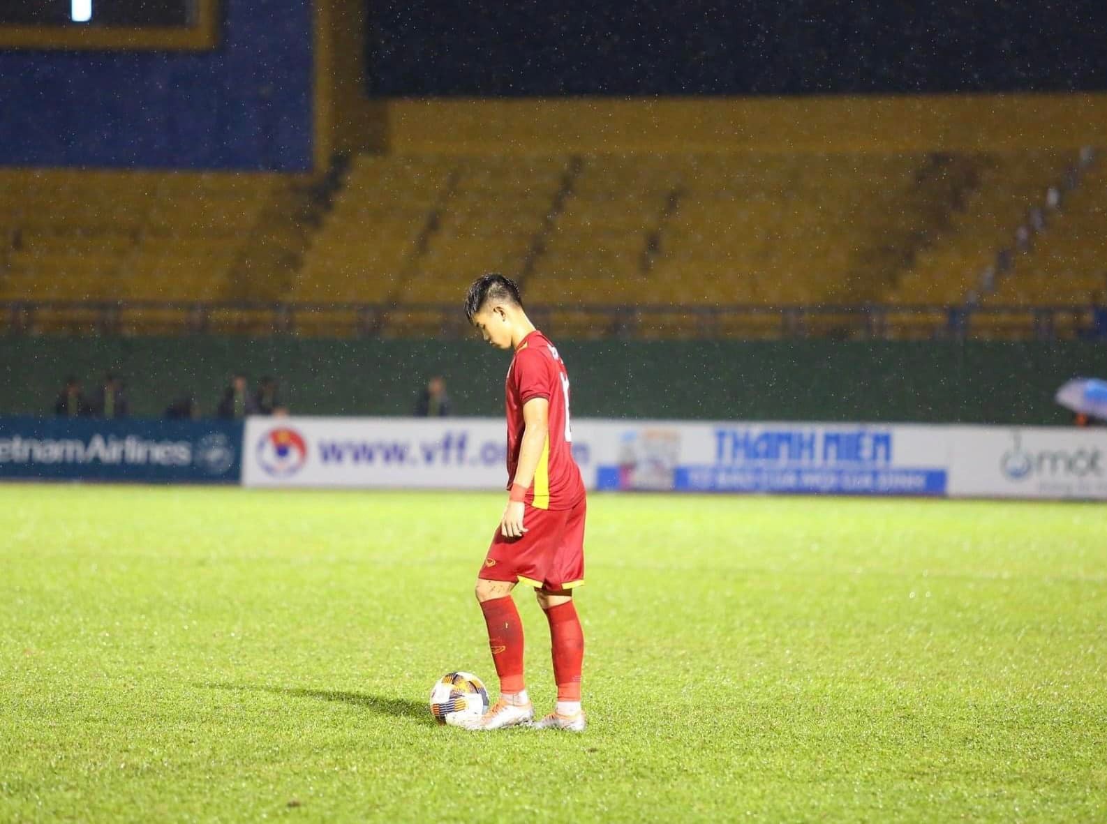 Quá khứ của tiền đạo Đình Bắc (Bắc Còi)- Ảnh 7.