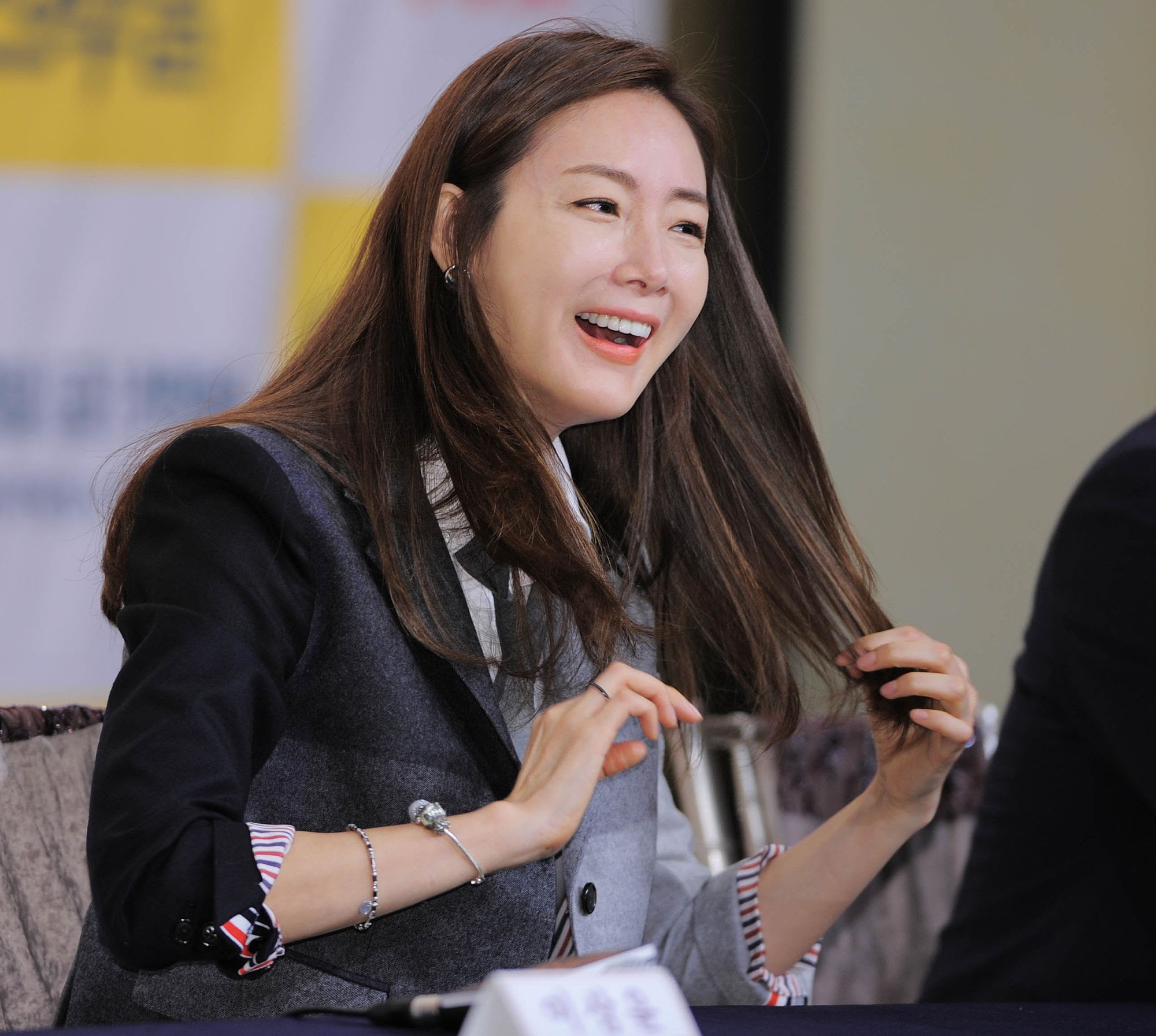 Mỹ nhân "Bản tình ca mùa đông" mới ngày nào đã 50 tuổi: Tiết lộ thường uống 2 món nước "đóng băng" tuổi tác, toàn loại hợp người sống xanh- Ảnh 4.