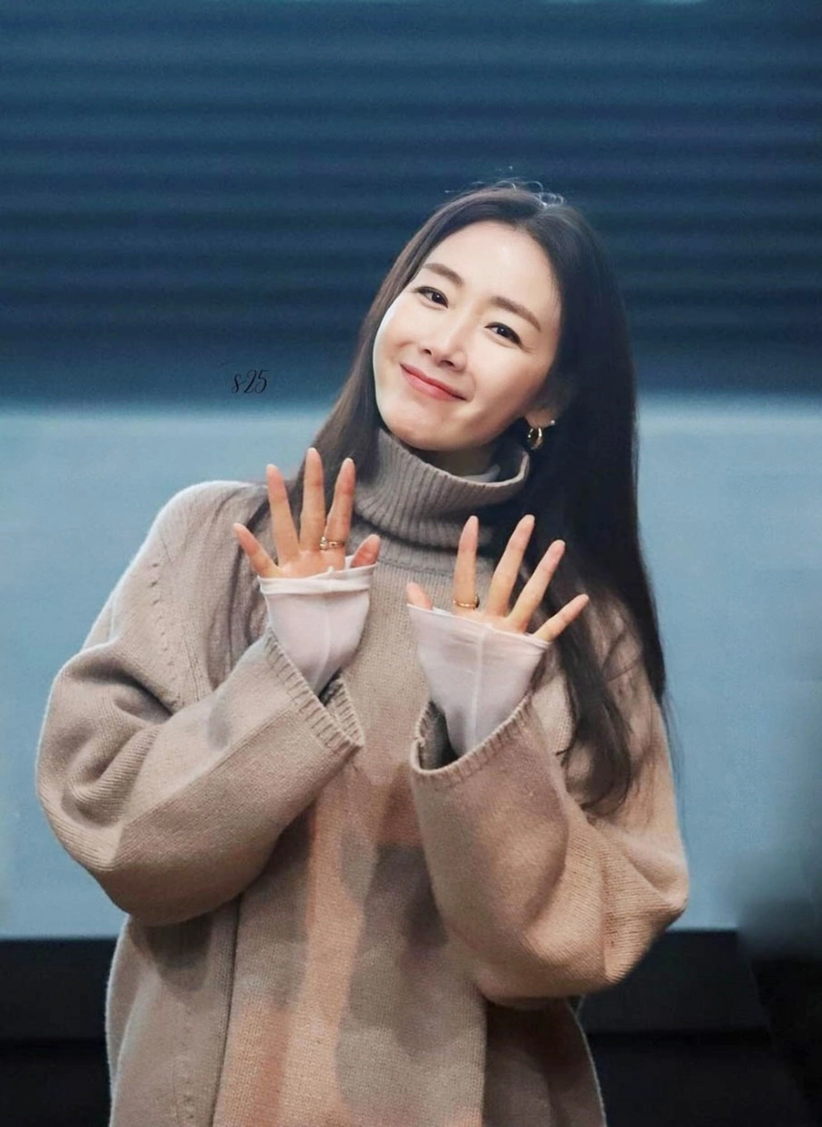 Mỹ nhân "Bản tình ca mùa đông" mới ngày nào đã 50 tuổi: Tiết lộ thường uống 2 món nước "đóng băng" tuổi tác, toàn loại hợp người sống xanh- Ảnh 6.